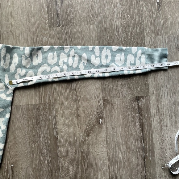 Guess sweater - Picture 6 of 7